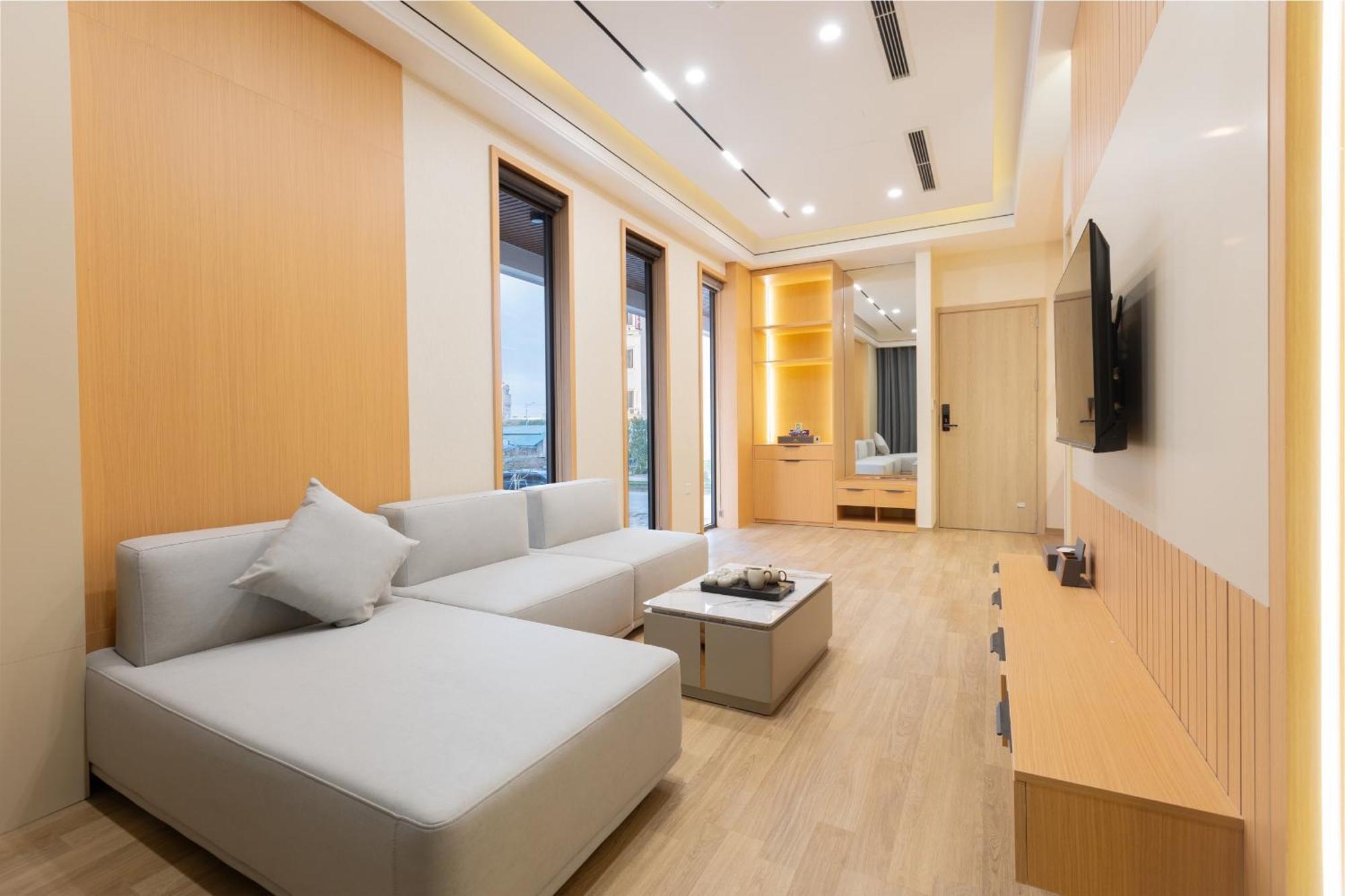 Sunshine Apartment Hotel Mong Cai Exterior photo